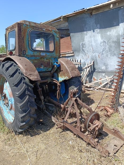 Продам трактор  Т 40