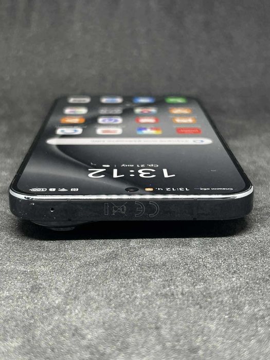 Huawei Pura 70 / 256GB / 12GB