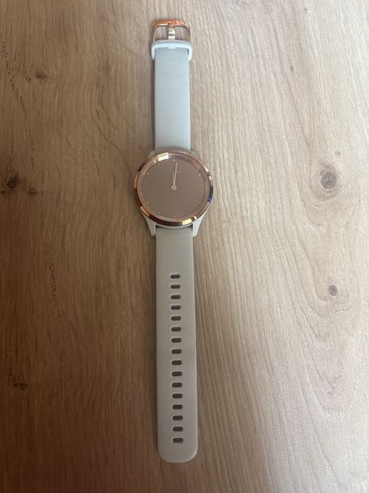 Смарт часовник vivomove 3s