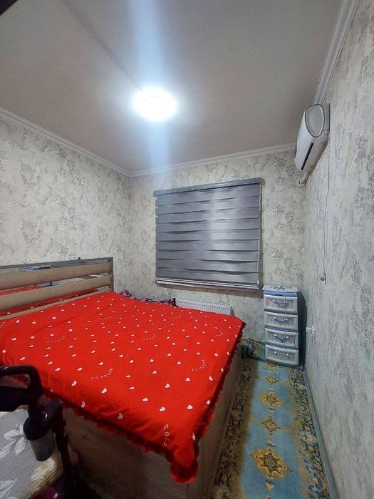 Elabot city  5 dom 4 etajda joylashgan kvartira Sotiladi,