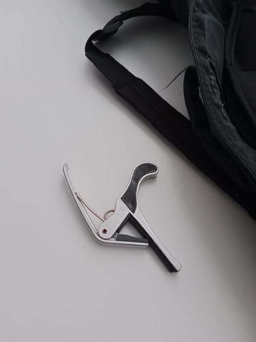 Гитара yamaha c40