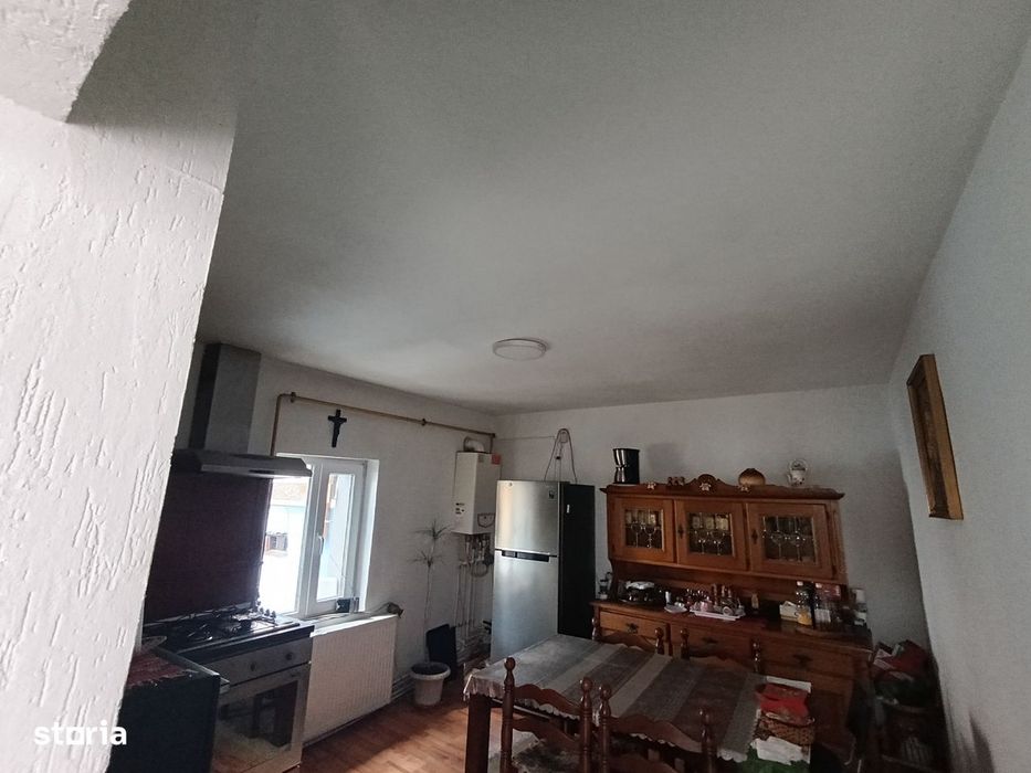 Ocazie Casa ultracentrala cu spatiu comercial Calimanesti - Caciulata