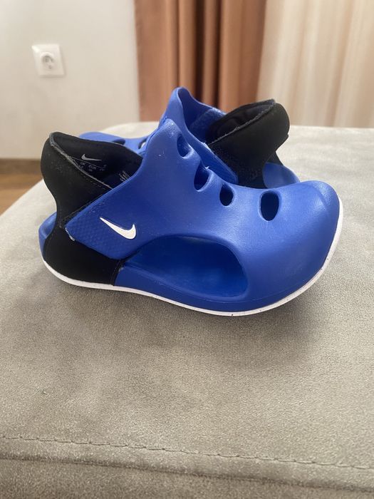 Сандали Nike размер 26 ( 15см)