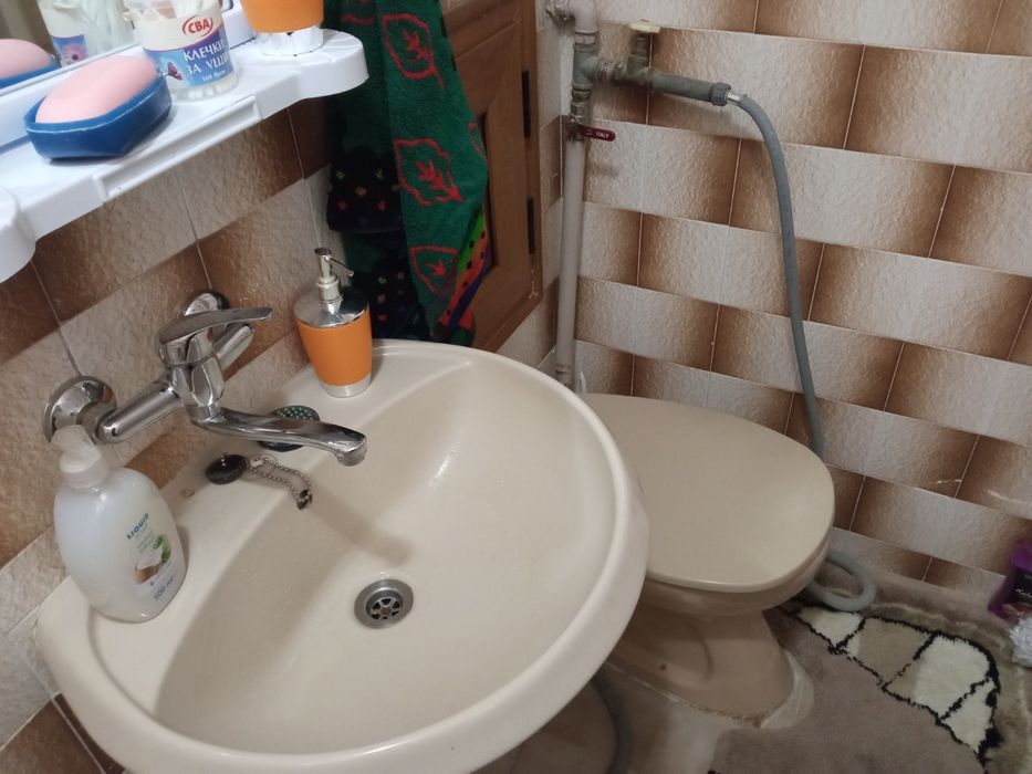 Продава се Двустаен апартамент в Сливен, Дружба - 62 кв.м за 987 €/кв.м - Снимка #4