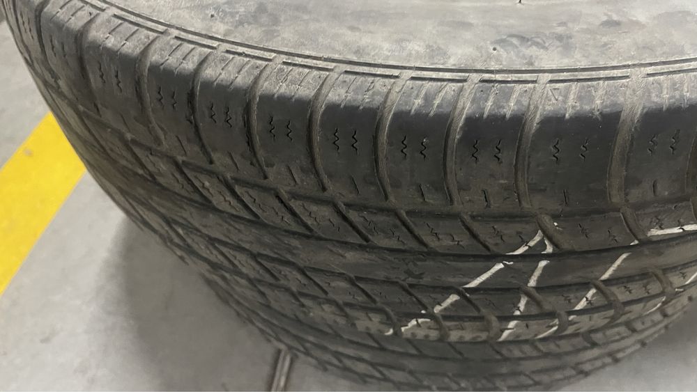 Продам шины 225/65/17