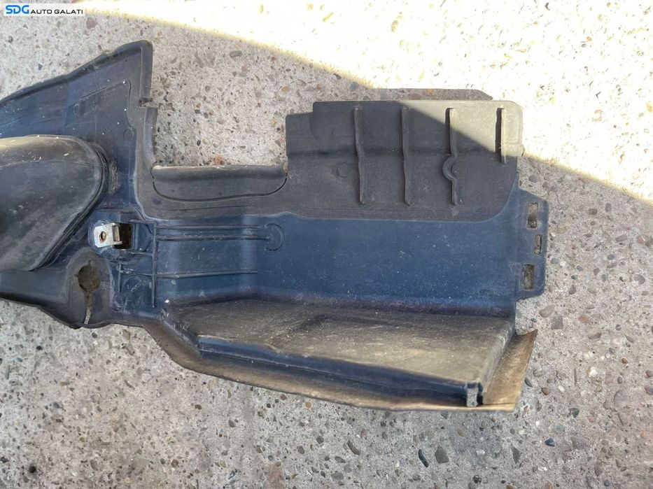 Deflector Aer Radiator Radiatoare BMW Seria 5 E60 E61 2003 - 2010 Cod 7050604 [1695]