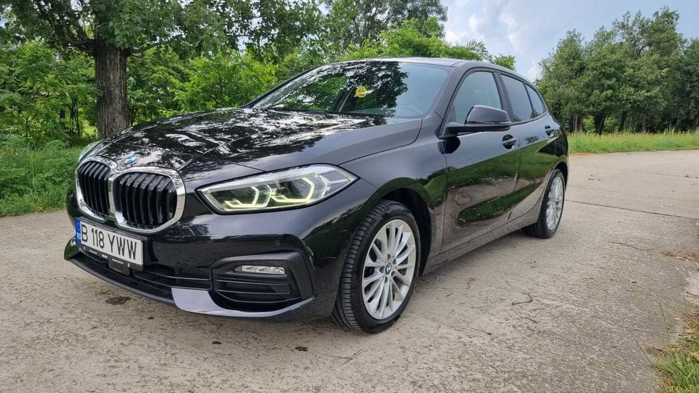 BMW 1 Series 2023 — imagine 3