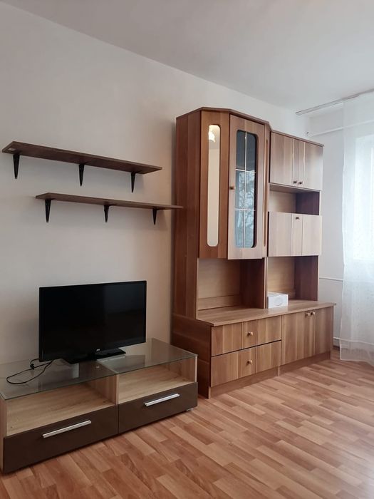 Inchiriez apartament 2 camere