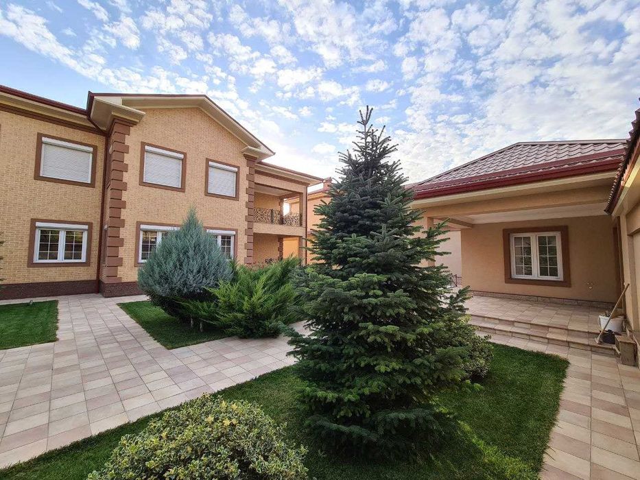 Очень огромный Евро дом лучшего класса с 9 соток