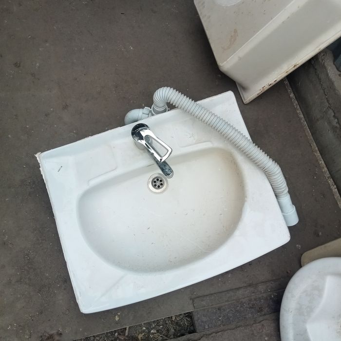 Раковины разные продам