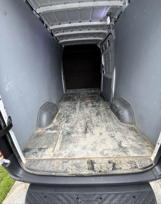 Mercedes Sprinter 2015  277.000 km 100% reali