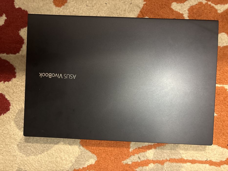 Asus Vivobook Laptop