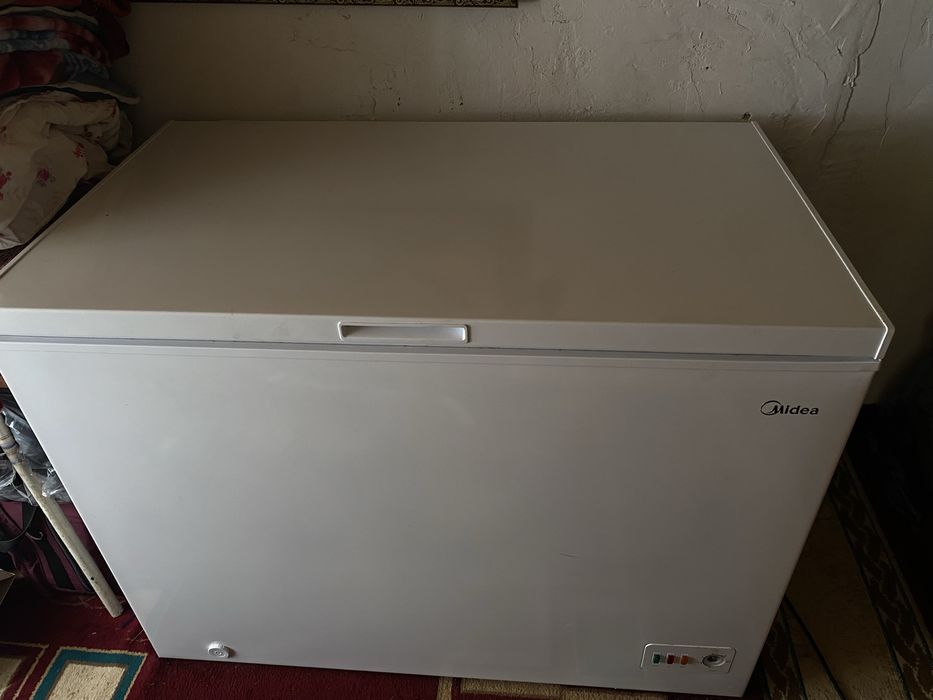 Морозильник Midea