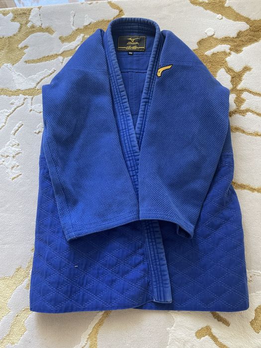 Кимоно mizuno люкс качества плотная