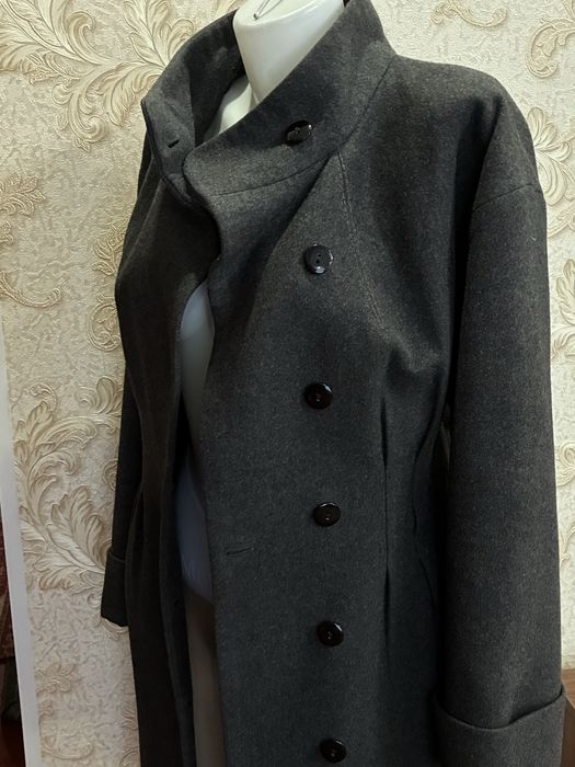 женское пальто.