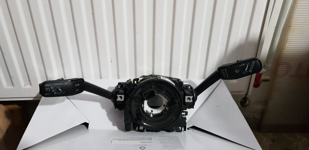 Spira volan bloc lumini semnalizator VW Golf 7