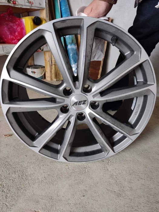 Джанти Aez Tioga Titan 18 цола . Перфектни