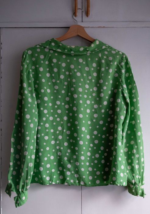 Дамка зелена риза на точки