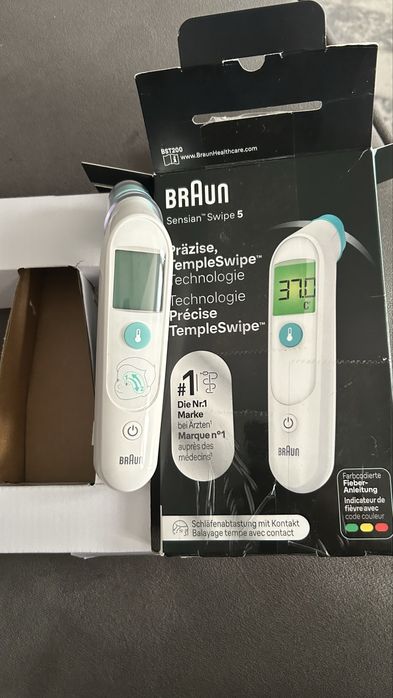 Термометър за чело Braun TempleSwipe™ BST200