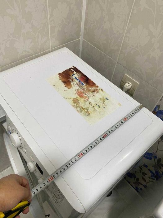 Продам стиральную машину Indesit