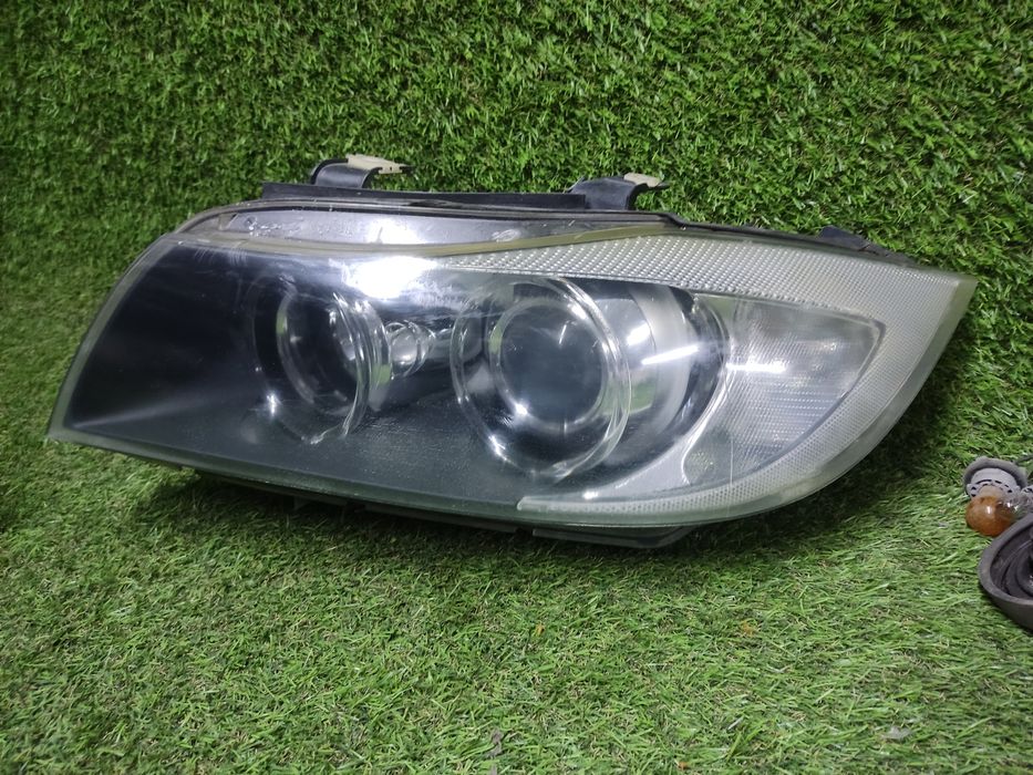 Фары BMW 3 series E90