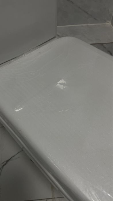 Срочно продам унитазы