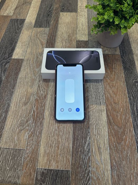 Продам iPhone XR 128GB