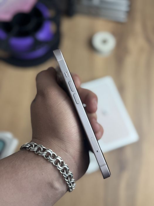 Айфон,IPhone 13 128gb С коробкой