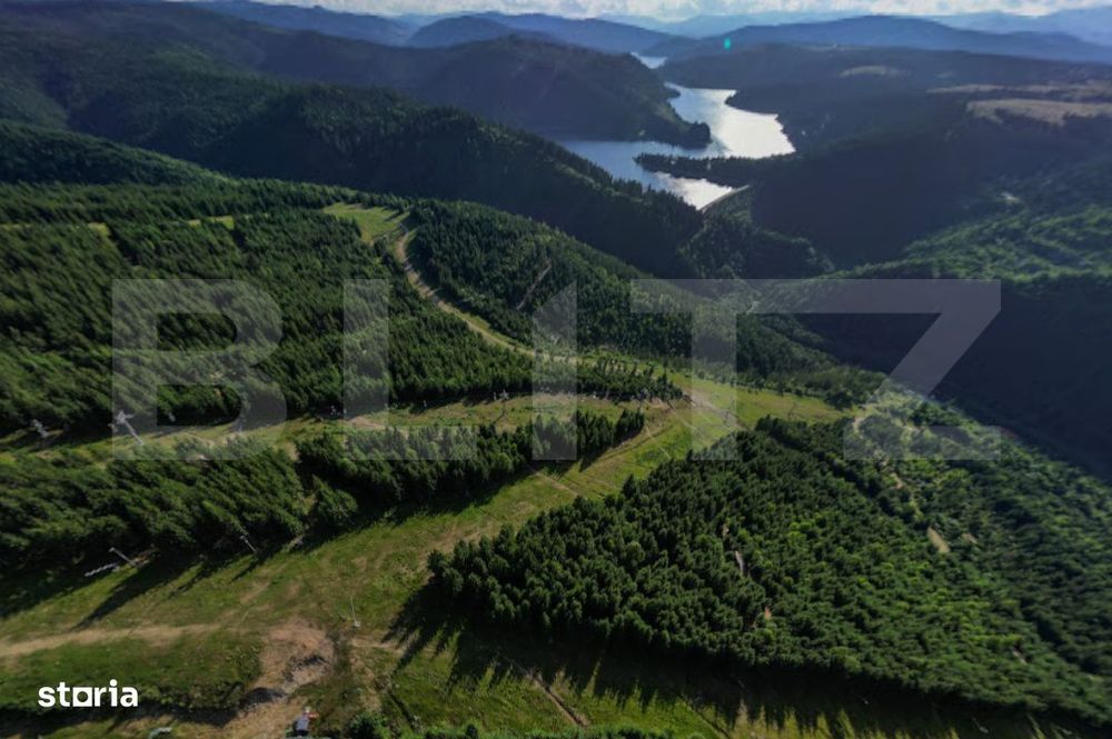 Oportunitate rara de investitie in Marisel, 35.780mp, 13euro/mp