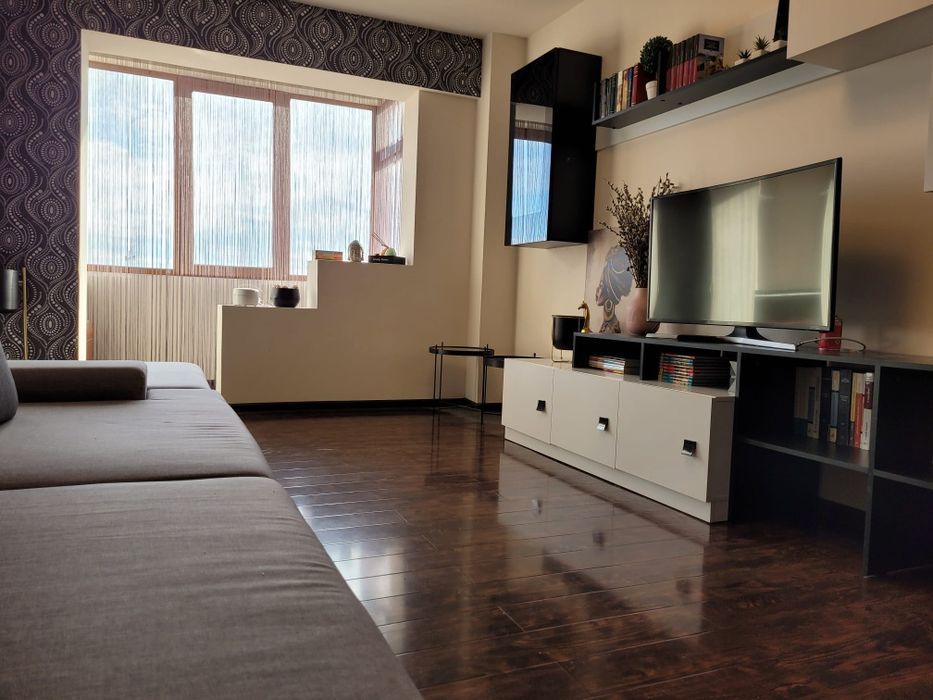 Inchiriez Apartament 3 camere Alexandria