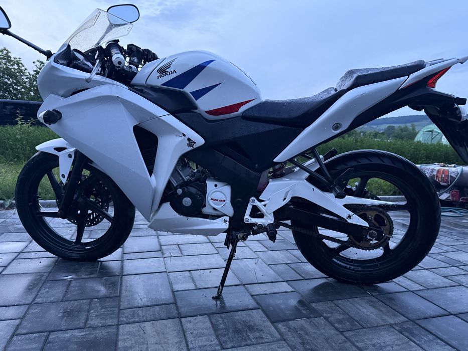 Motor HONDA 125 CBR