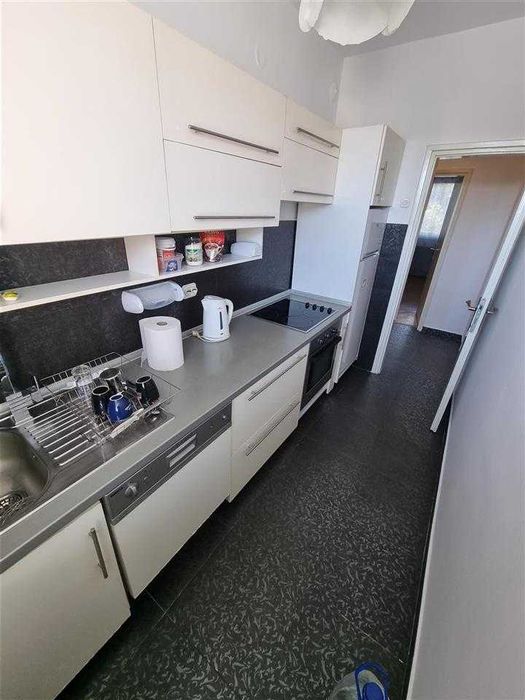 Дава се под наем Тристаен апартамент в Пловдив, Кючук Париж - 71 кв.м за 341.7 € - Снимка #6