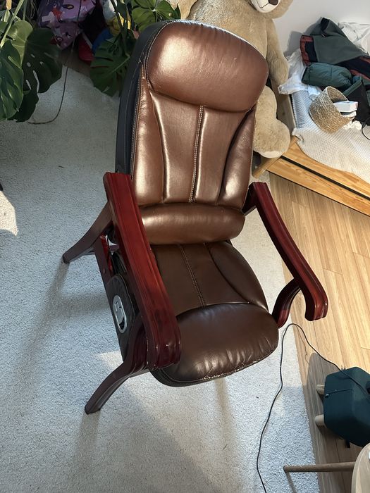 Scaun vizitator piele ecologica