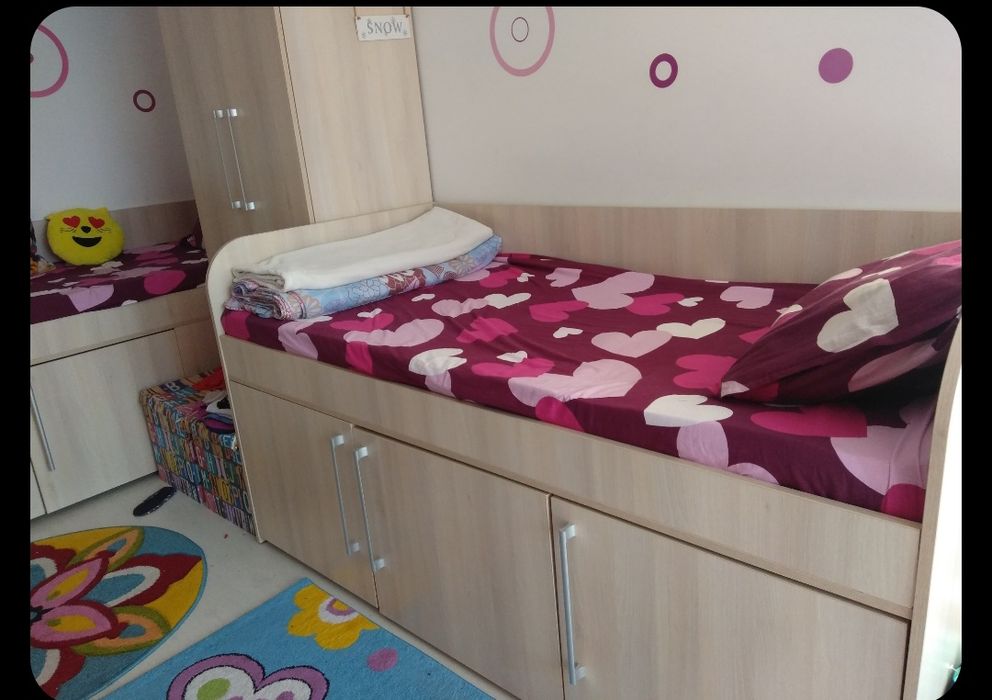 Plăci PAL 18 mm din 2 paturi cu rafturi – stare foarte bună,