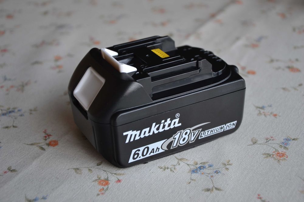 Нова Акумулаторна Батерия Makita BL1860В-18V/6Ah