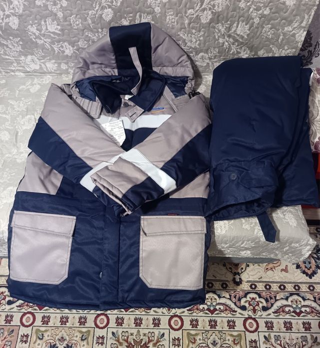 Продам спецодежду, зимняя!