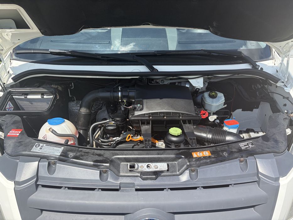 VW CRAFTER doka / 7 locuri 2011