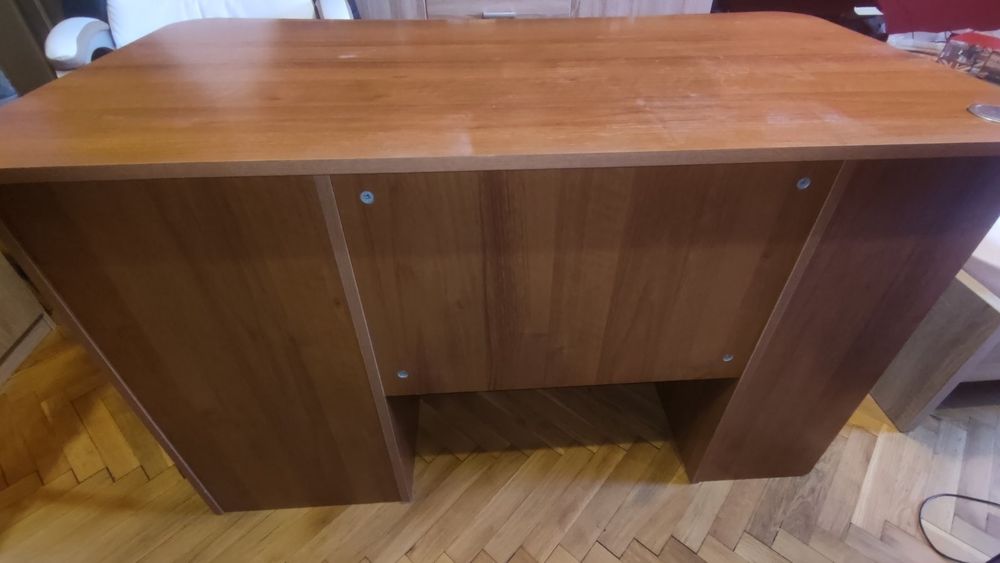 БЮРО в отлично състояние