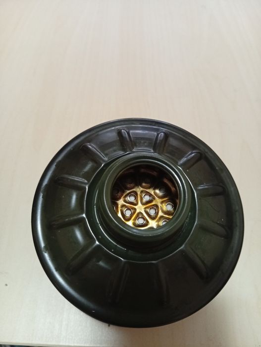 Măști de gaze epoca Ceaușescu – set 2 bucăți, stare impecabilă