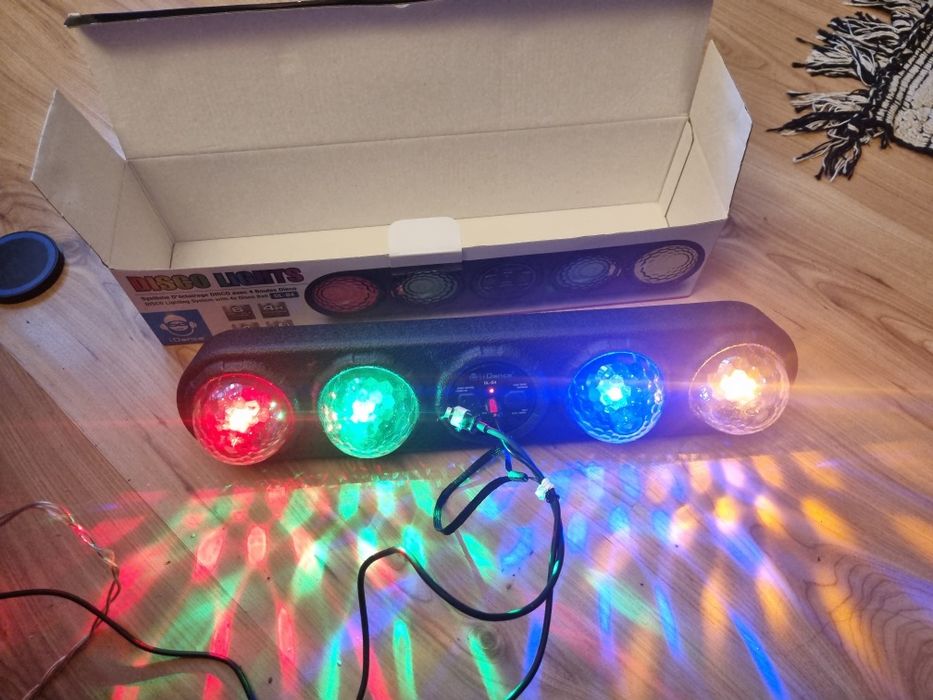 Orga de lumini cu 4 canale, nouă, la cutie