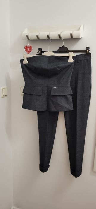 Дамски костюм Kensol