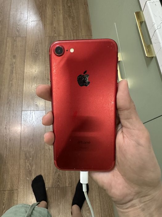 Продается iphone 7 б/у