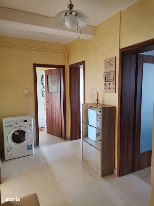 Apartament 2 CD Poitiers Frumoasa Bloc nou Parcare Curte privata