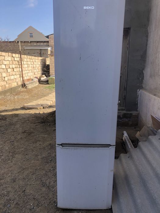 Холодильник Холодильник