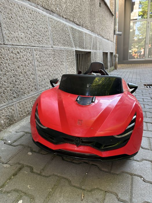 Колело 12 цола и електрическа кола