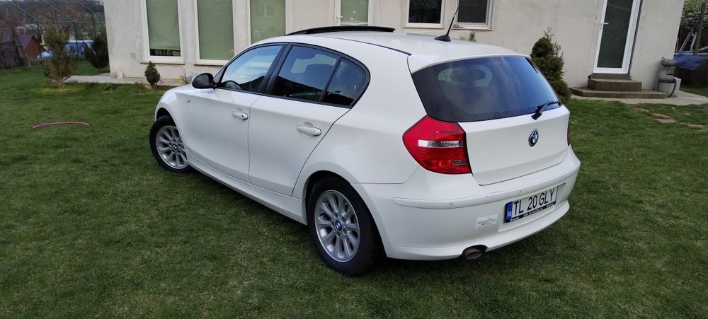 BMW Seria 1 2009 — imagine 4