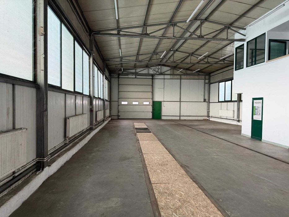 Inchiriez spatiu comercial: hala, birouri+teren-Str Veteranilor nr 13