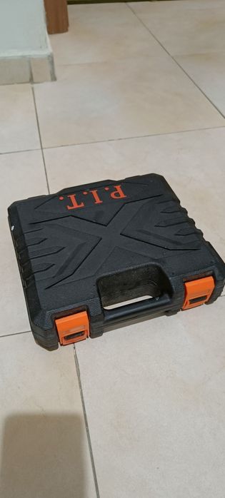 Шуруповерт  фирмы pit