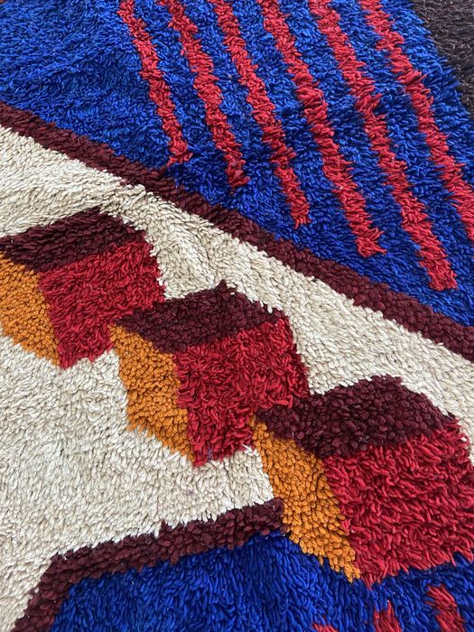 Домашно тъкан вълнен килим, китеник, пътека