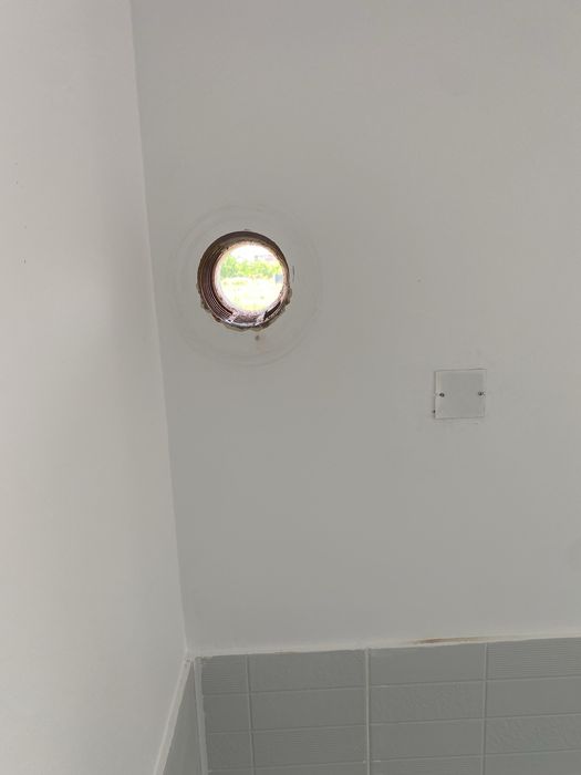 Găuri Profesionale cu Carotă Diamantată – Rapid, Curat, Eficient